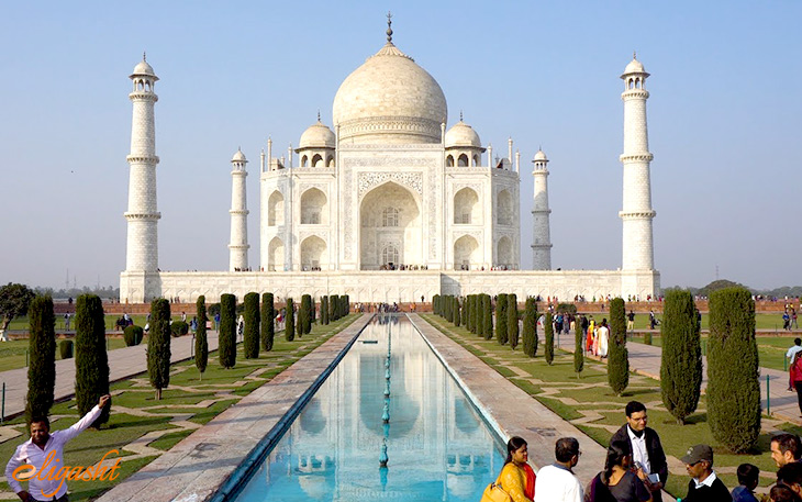 Taj mahal in Agra Taj mahal in Agra