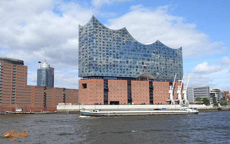 New buildings in Hamburg New buildings in Hamburg