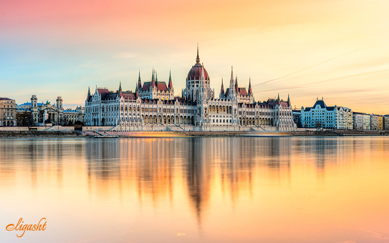 hungarian-parliament-building hungarian-parliament-building
