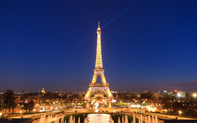 eiffel tower at night eiffel tower at night