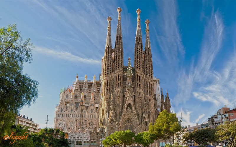 la sagrada familia la sagrada familia