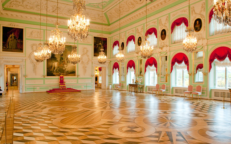 Peterhof-Palace Peterhof-Palace