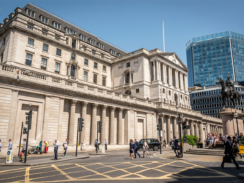 Weird-Laws-in-England