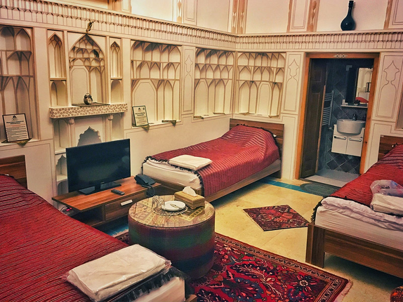 Isfahan-traditional-Hotel