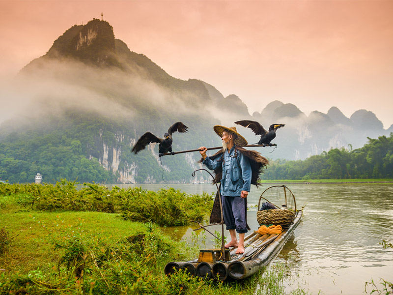 Take-a-Boat-Tour-on-the-Li-River