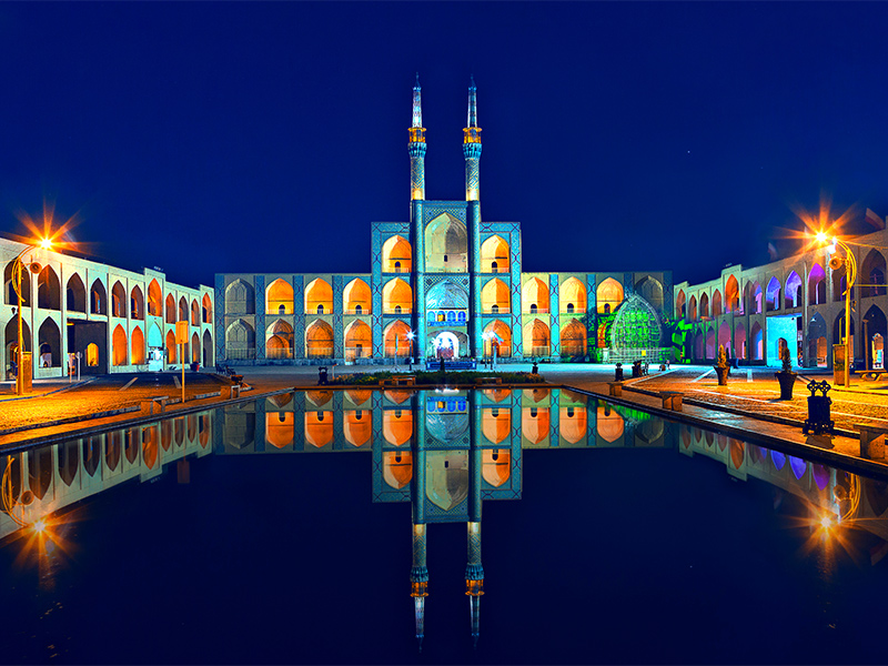 Amir Chakhmaq, complex