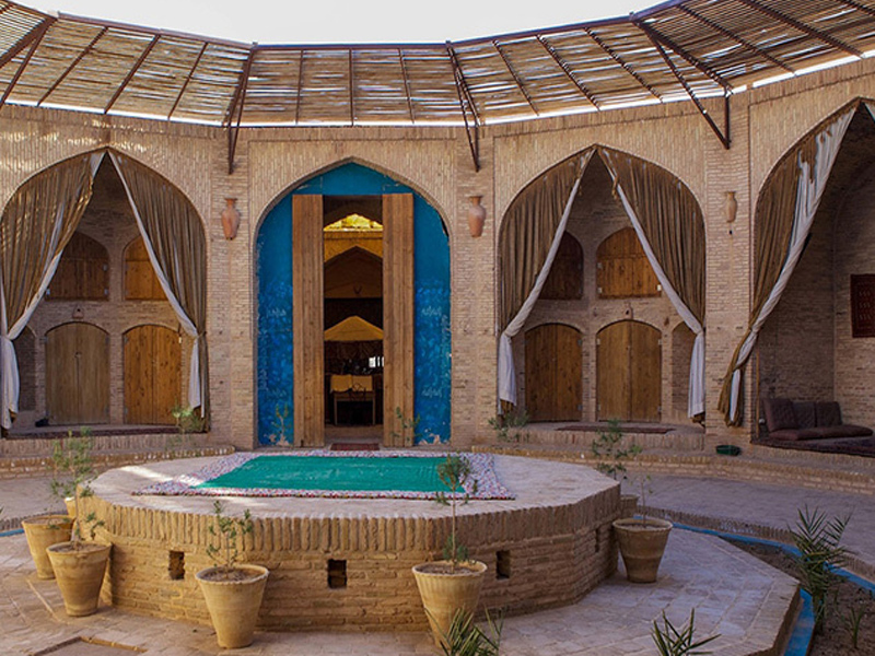 Desert Eco-Lodges in Iran