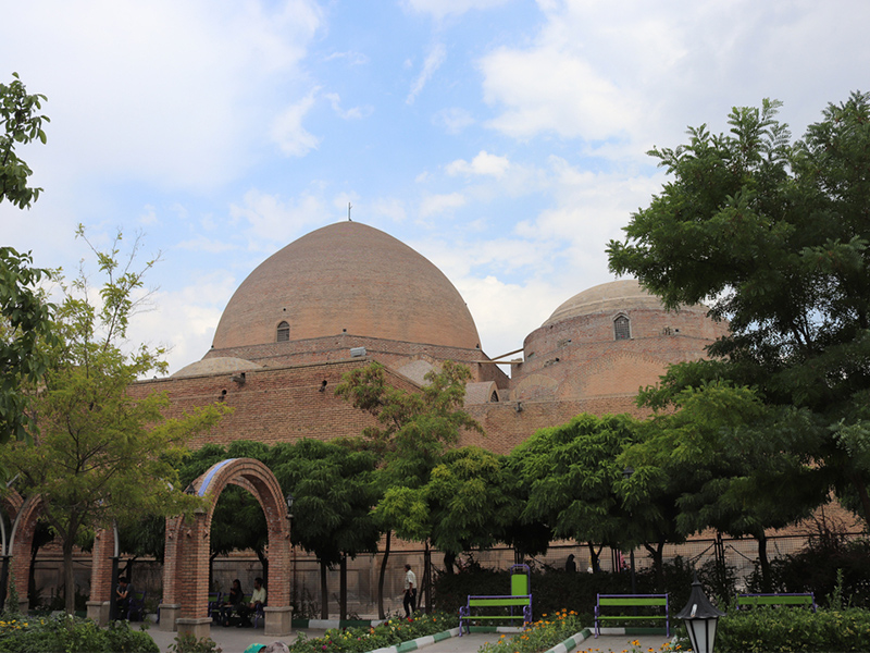 Travel Guide to Tabriz