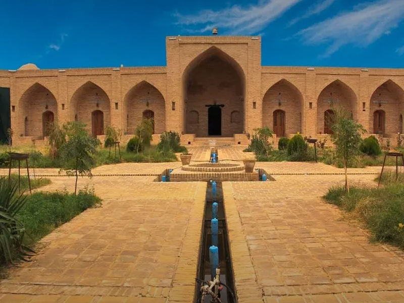 Caravanserais in Iran