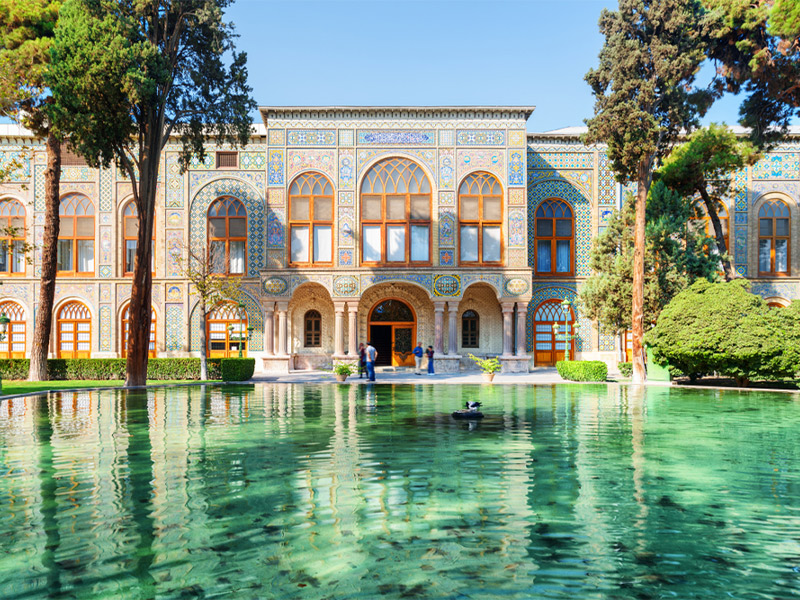 budget travel to Tehran