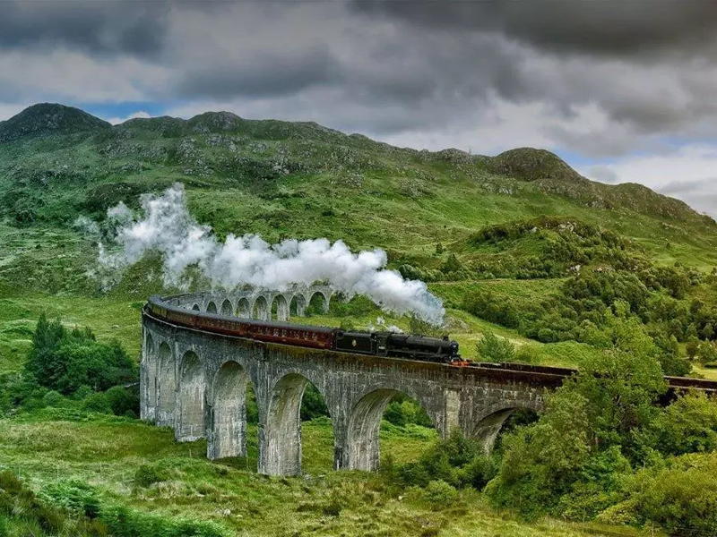 train to shirgah