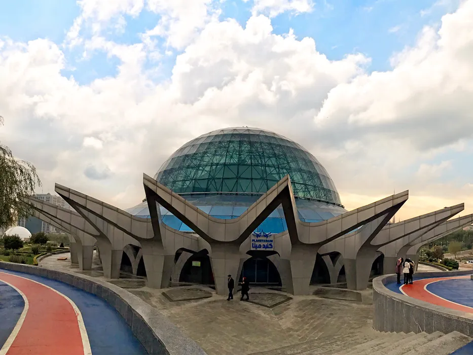 Mina dome