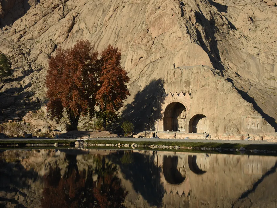 Taq-e Bostan