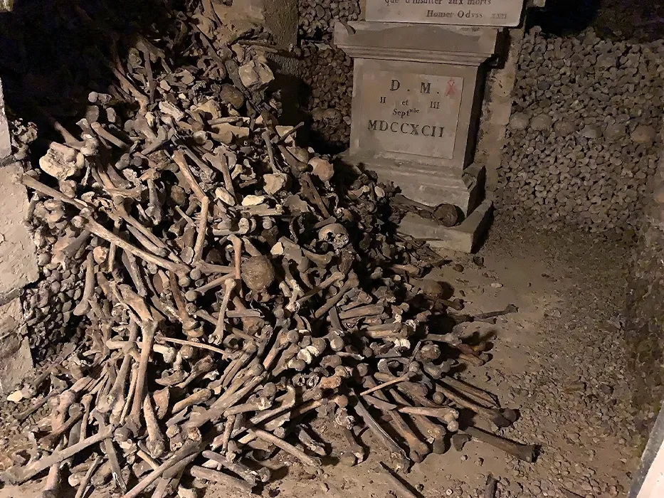 catacombs of Paris