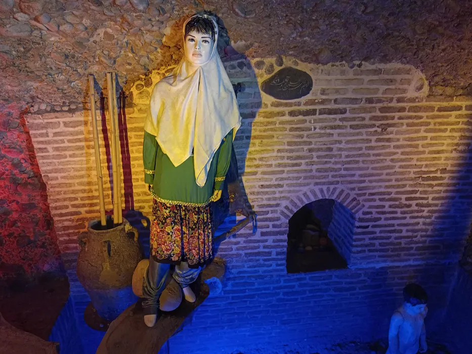 dezful qomesh
