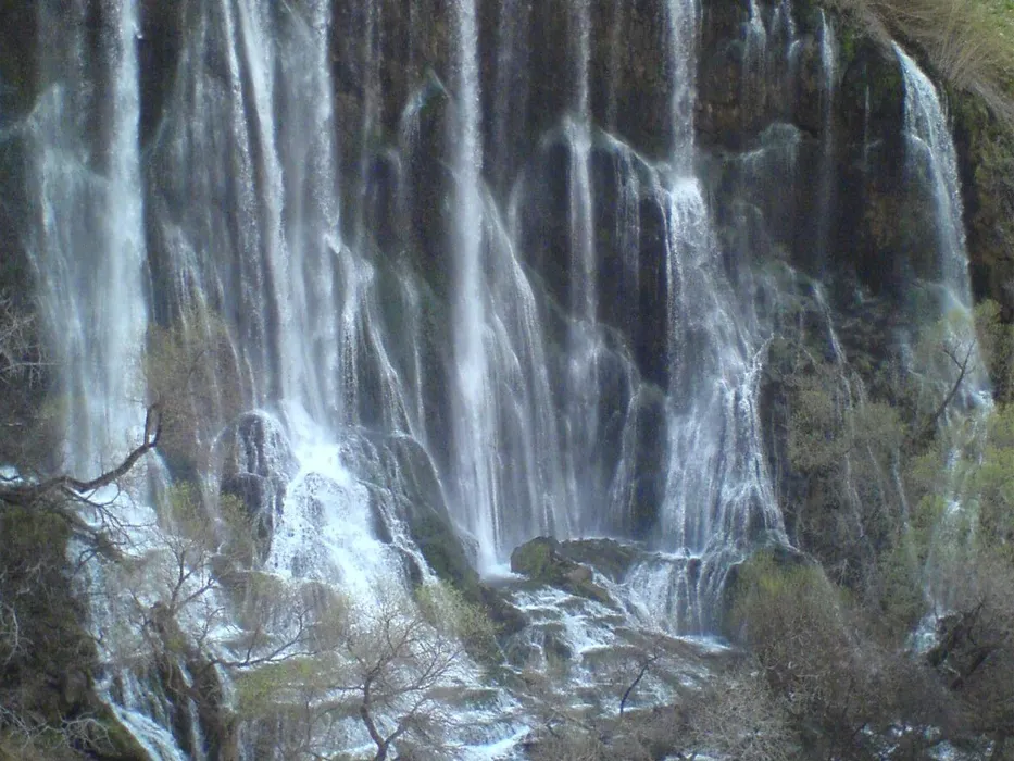 Shevi Waterfall