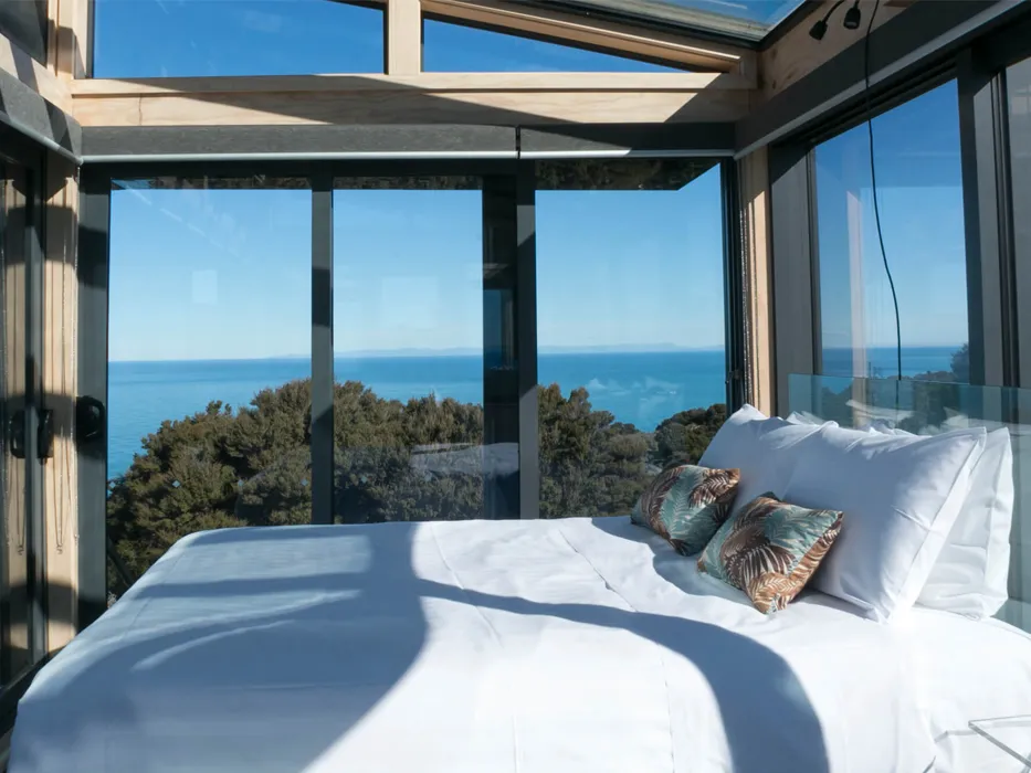 glass hotels in the world