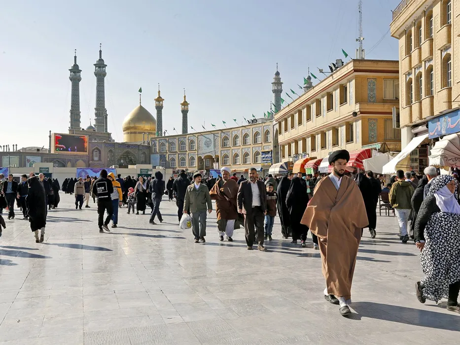 qom
