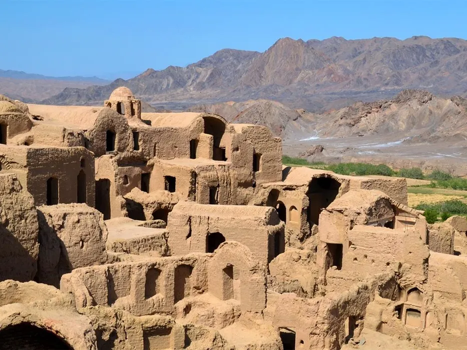 The Esfahak village