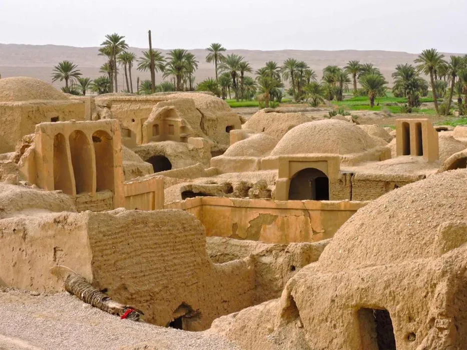 The Esfahak village
