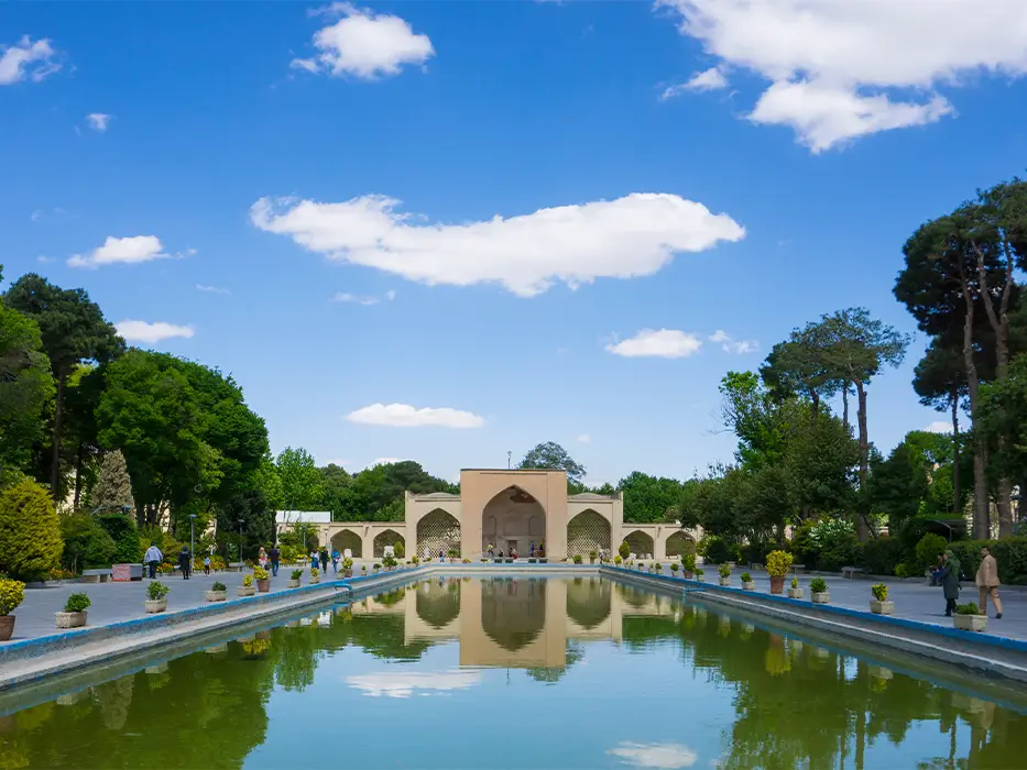 Chehel Sotun Palace