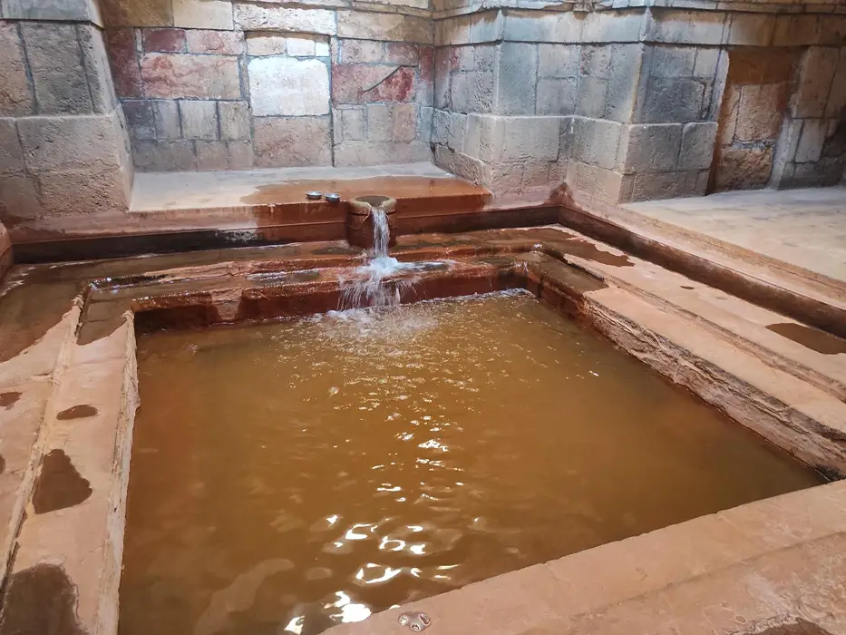 Vartun Hot Spring