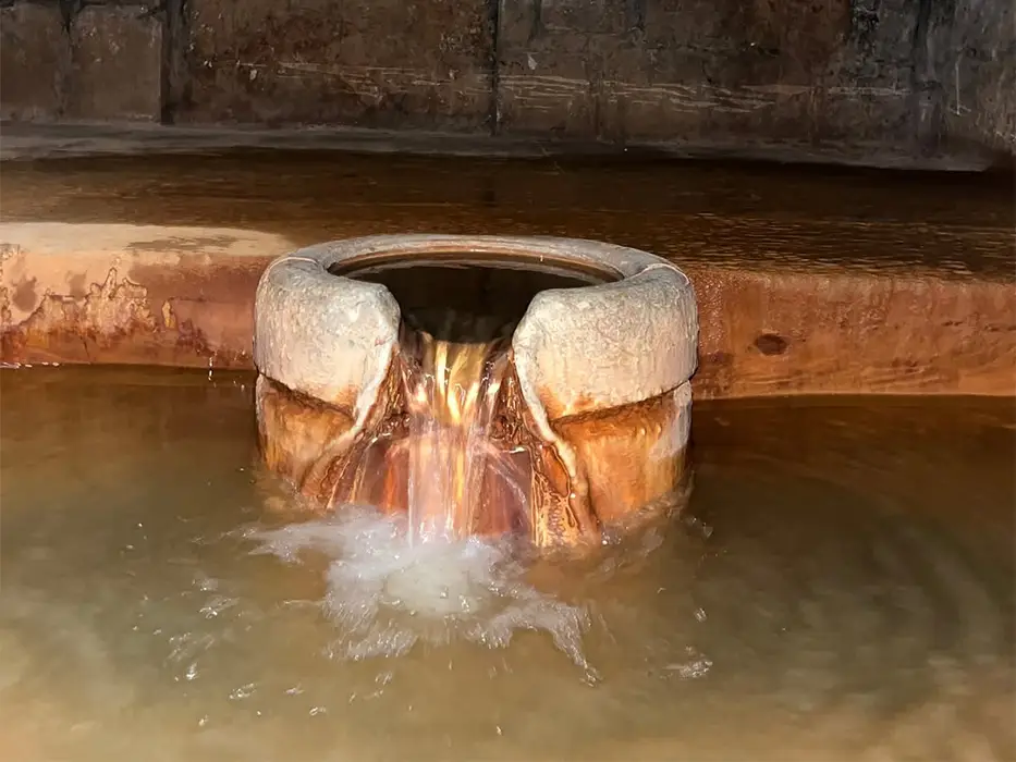 Vartun Hot Spring