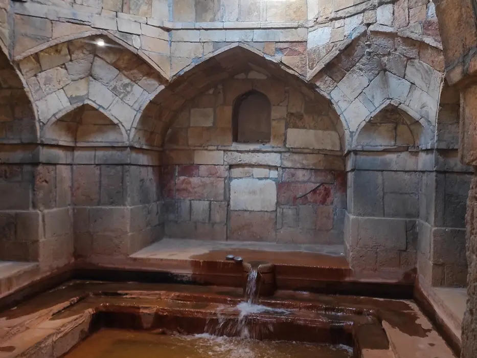 Vartun Hot Spring