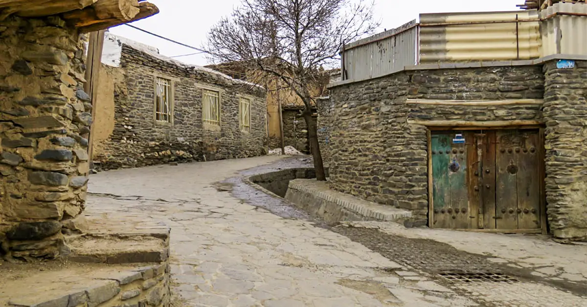 Varkaneh Village